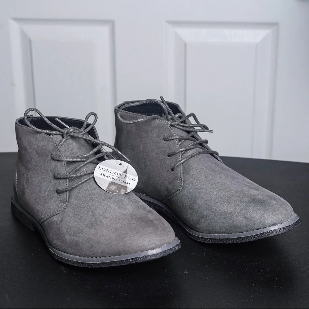London Fog Grey Suede Boots Chukka Ankle NWT Men's size 10 Lace Up
